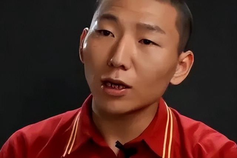 阿如那