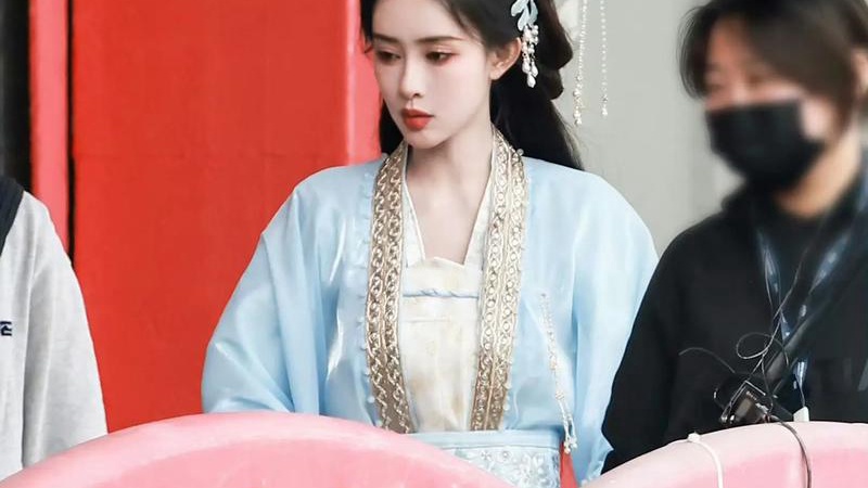 孟子义掌镜大片惊现神图李昀锐墨镜倒影暴露拍摄距离